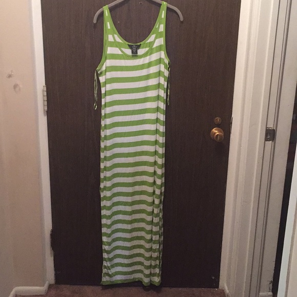 LARRY LEVINE LIME GREEN STRIPE MAXI DRESS/W SPLITS - Picture 2 of 6